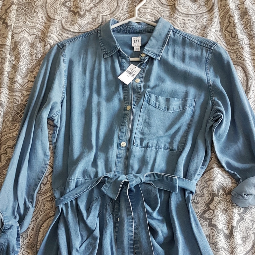 ÑWT GAP Denim Dress